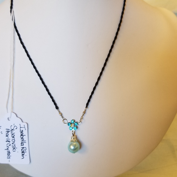 Isabella Robin Jewelry - NWT Handmade Necklace Blue Swarovski Pearl